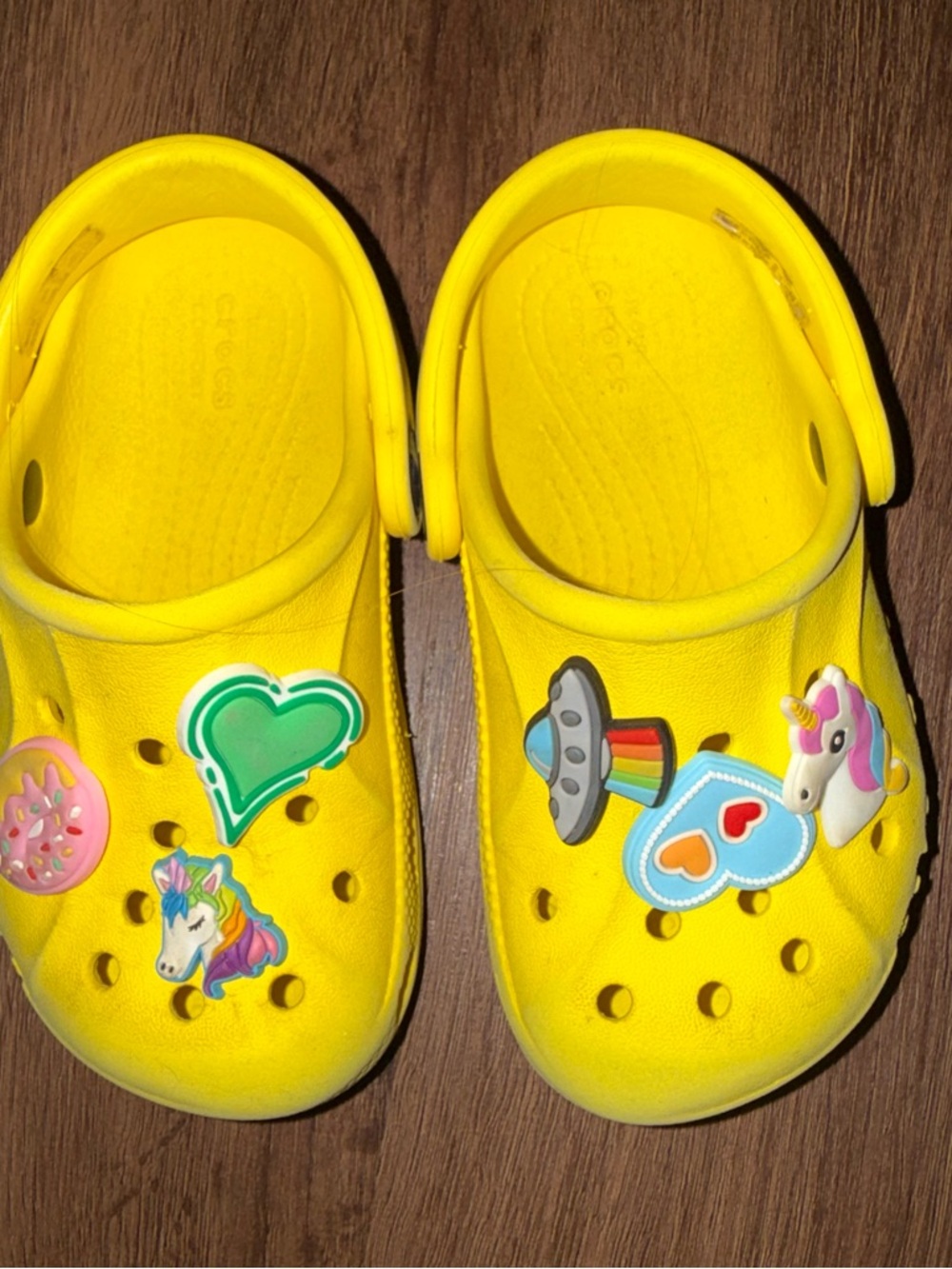 Crocs Bundle (8C) - Picture 2 of 9